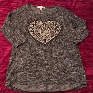 Grey Aeropostale top with heart embellishment